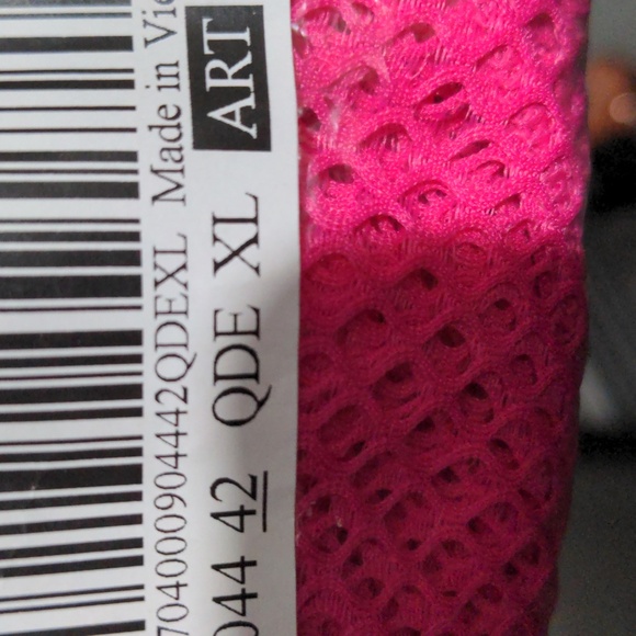 FREE W/ BUNDLE - NEW Victoria's Secret Fishnet Open Back Cheeky Panties Sz XL - Picture 4 of 4